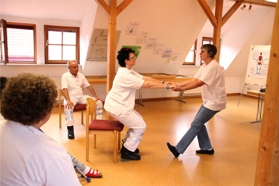 Kinaesthetics Kursangebot für Rettungsdienstmitarbeiter